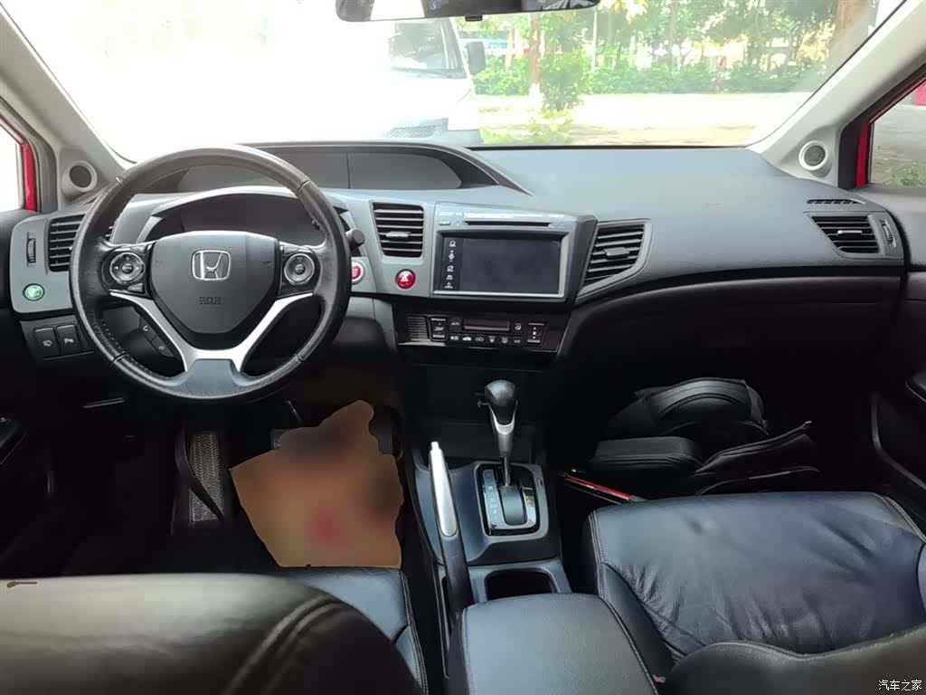 Honda Civic, 2015 10
