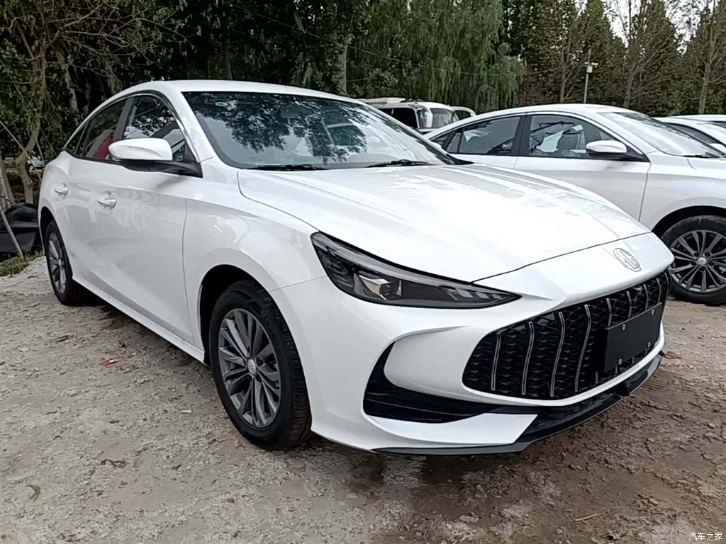MG MG5, 2026 4