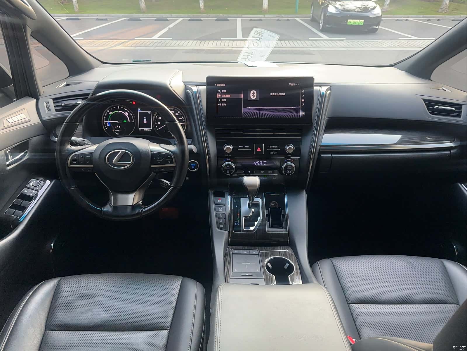 Lexus LM, 2021 7