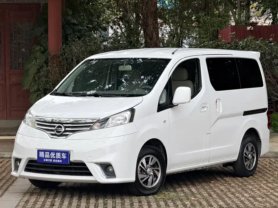 Nissan NV200