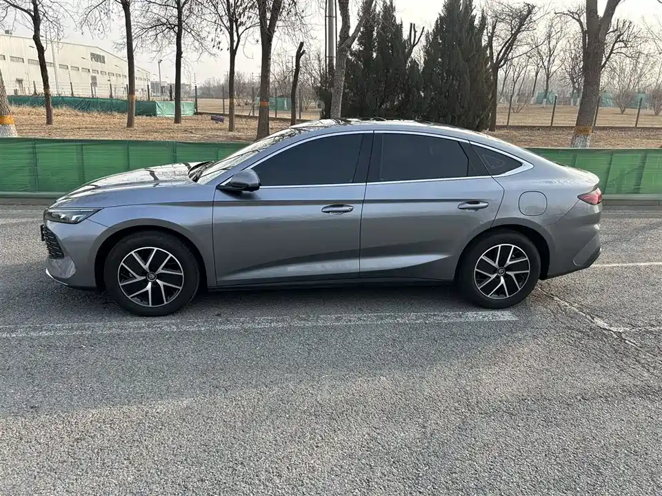 BYD Qin L