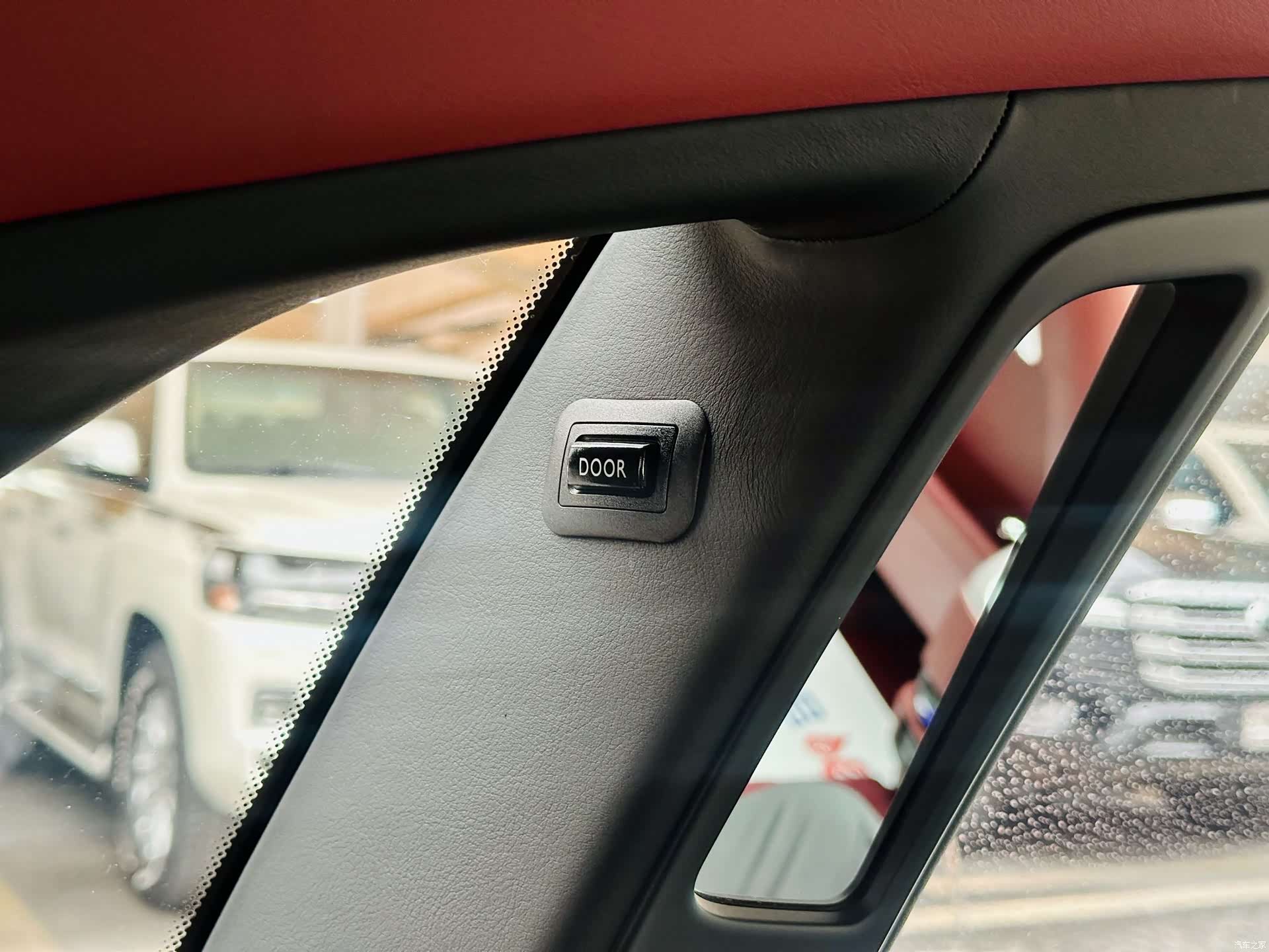 Rolls-Royce Ghost, 2018 4