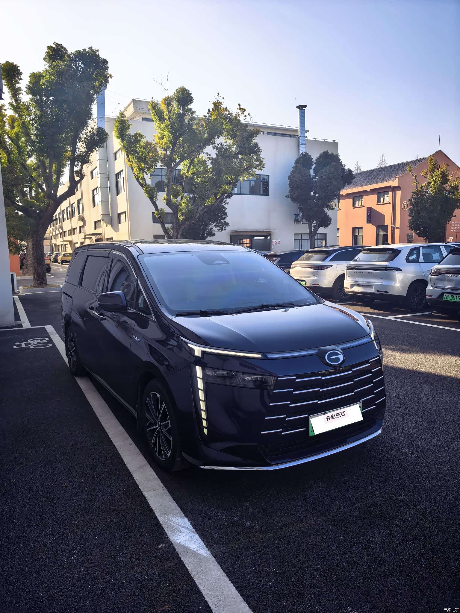 Trumpchi E8, 2024 3