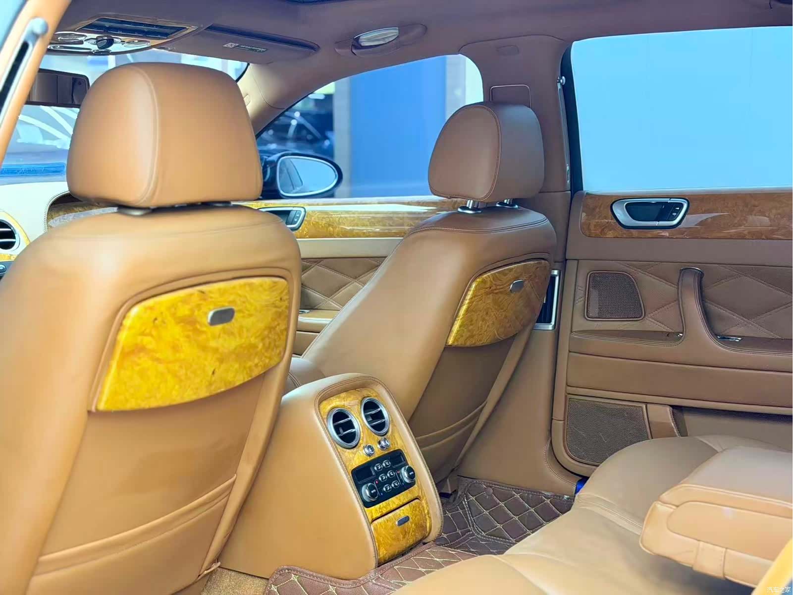 Bentley Flying Spur, 2009 20