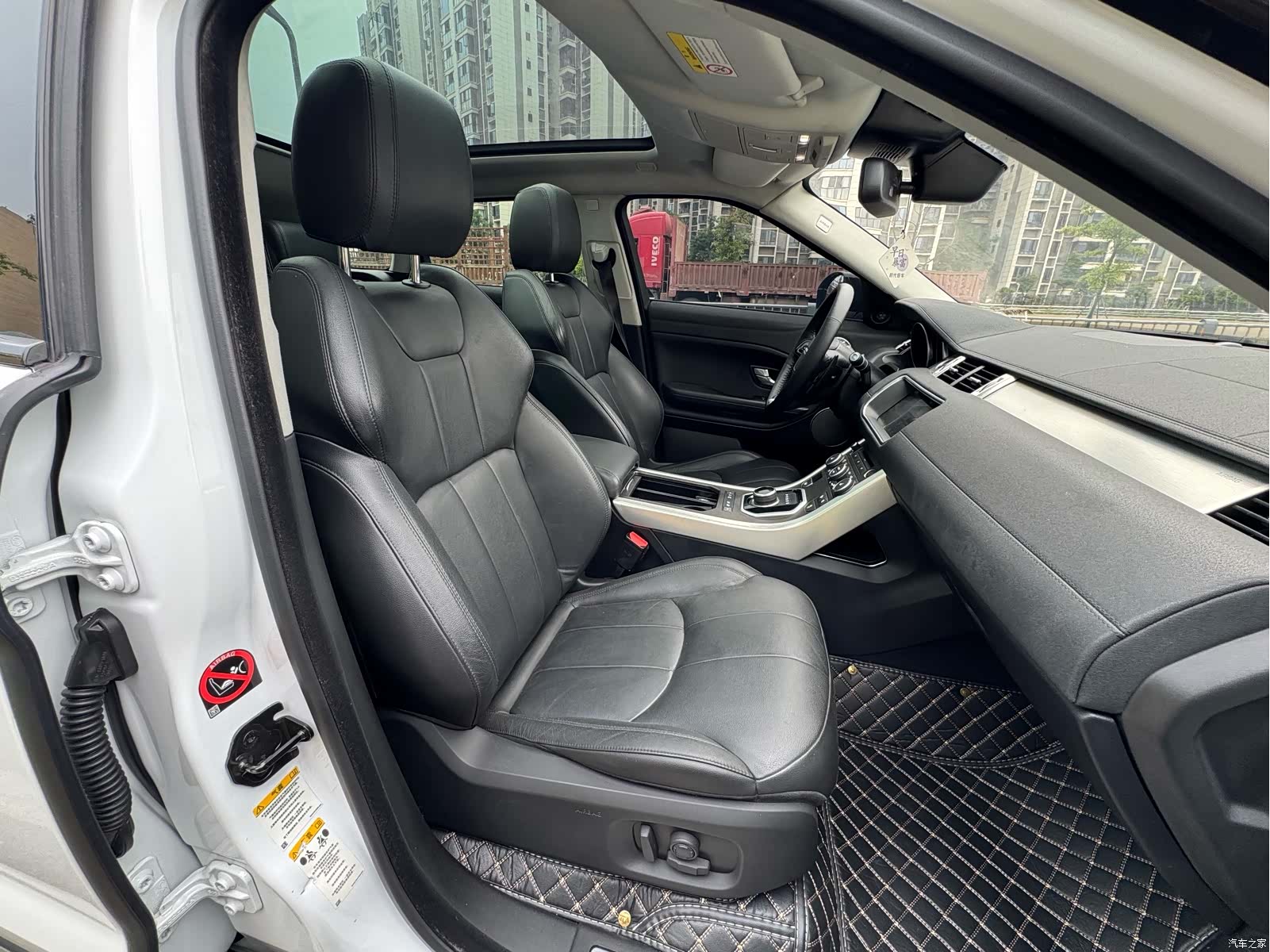 Land Rover Range Rover, 2018 11