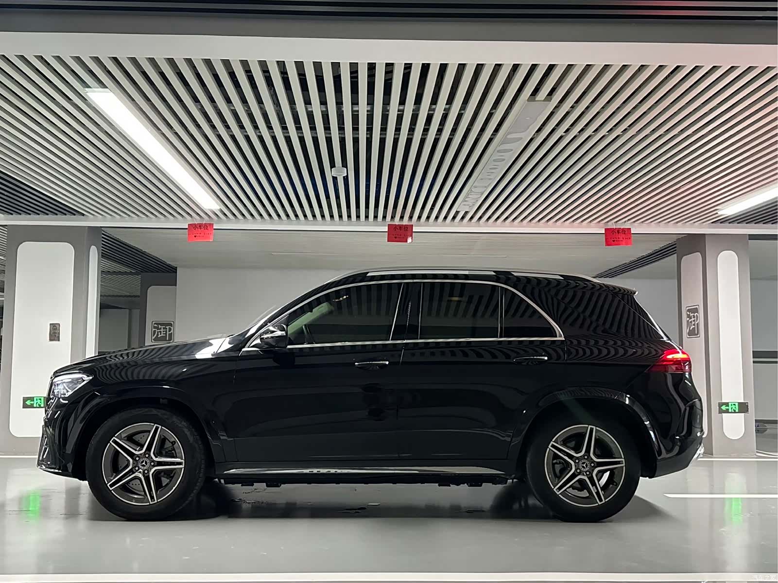 Mercedes-Benz GLE, 2025 25