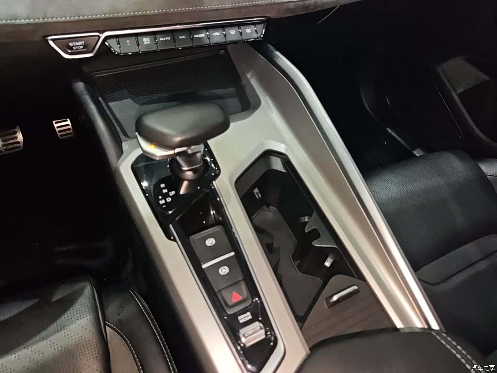 Geely Preface, 2022 15