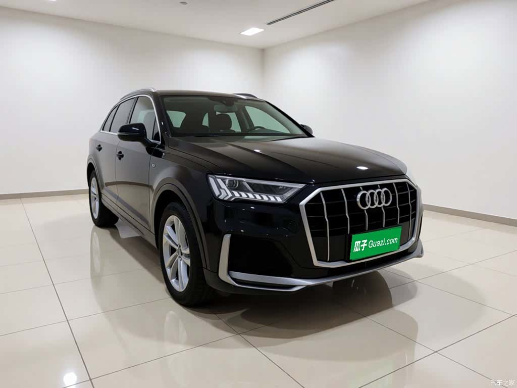 Audi Q7, 2023 3