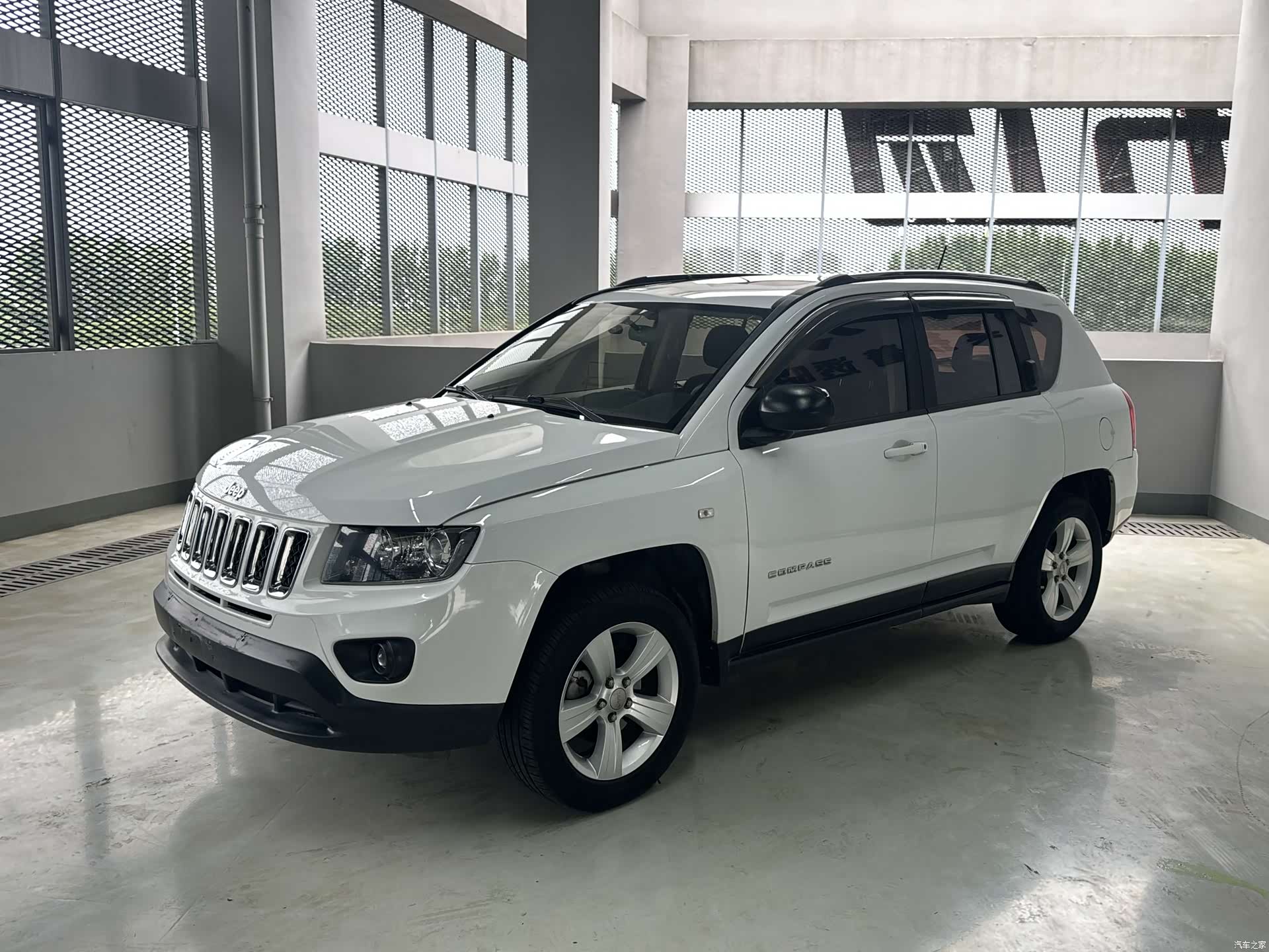 Jeep Compass, 2015 1