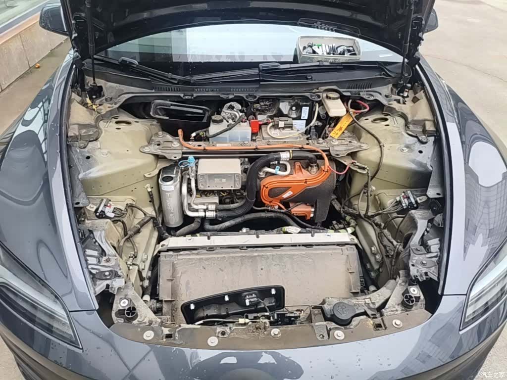 Tesla Model 3, 2024 20