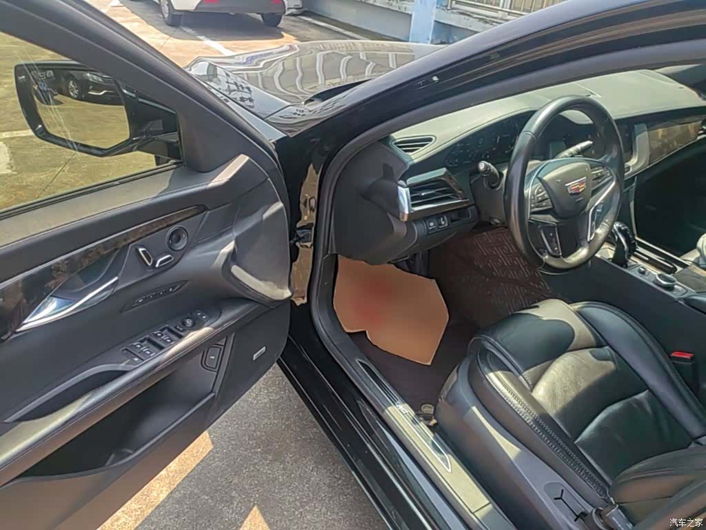 Cadillac CT6, 2022 16