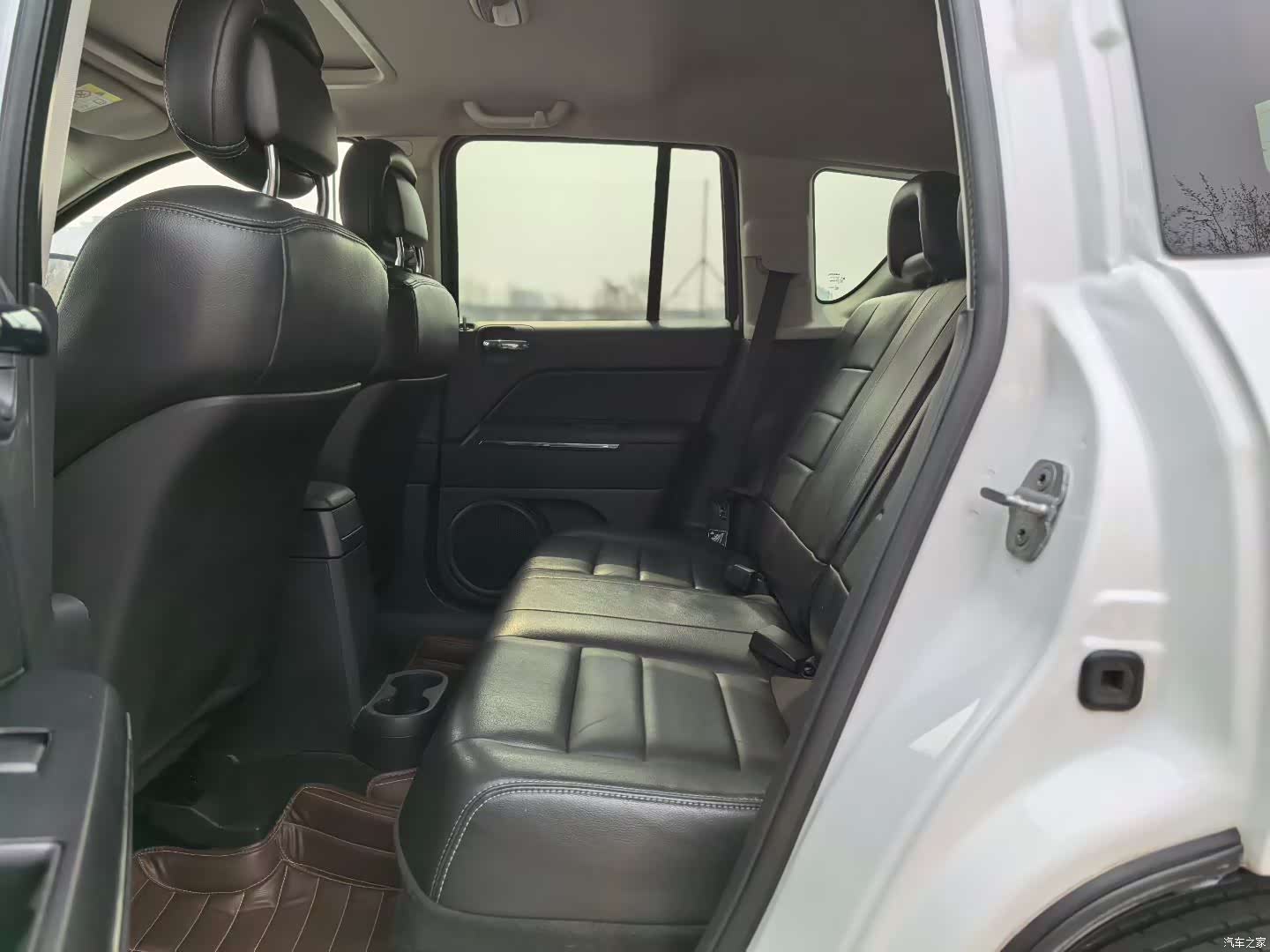 Jeep Compass, 2013 8
