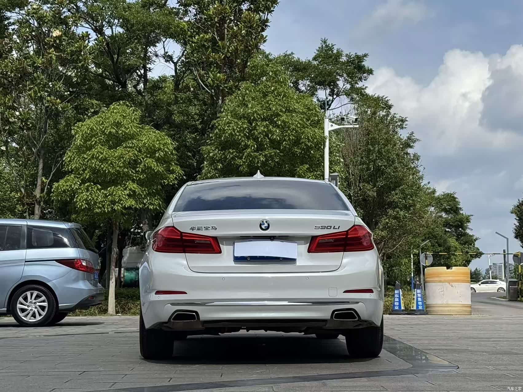 BMW 5 Series, 2018 8