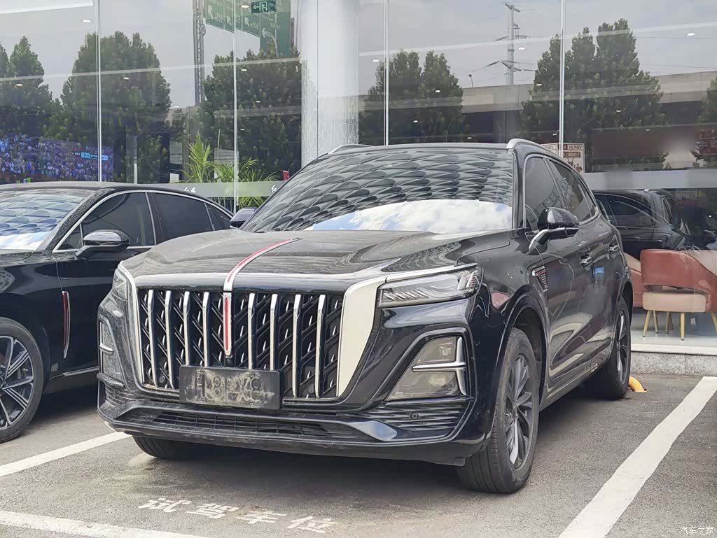 Hongqi HS5, 2024 1