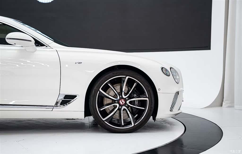 Bentley Continental GT, 2022 19