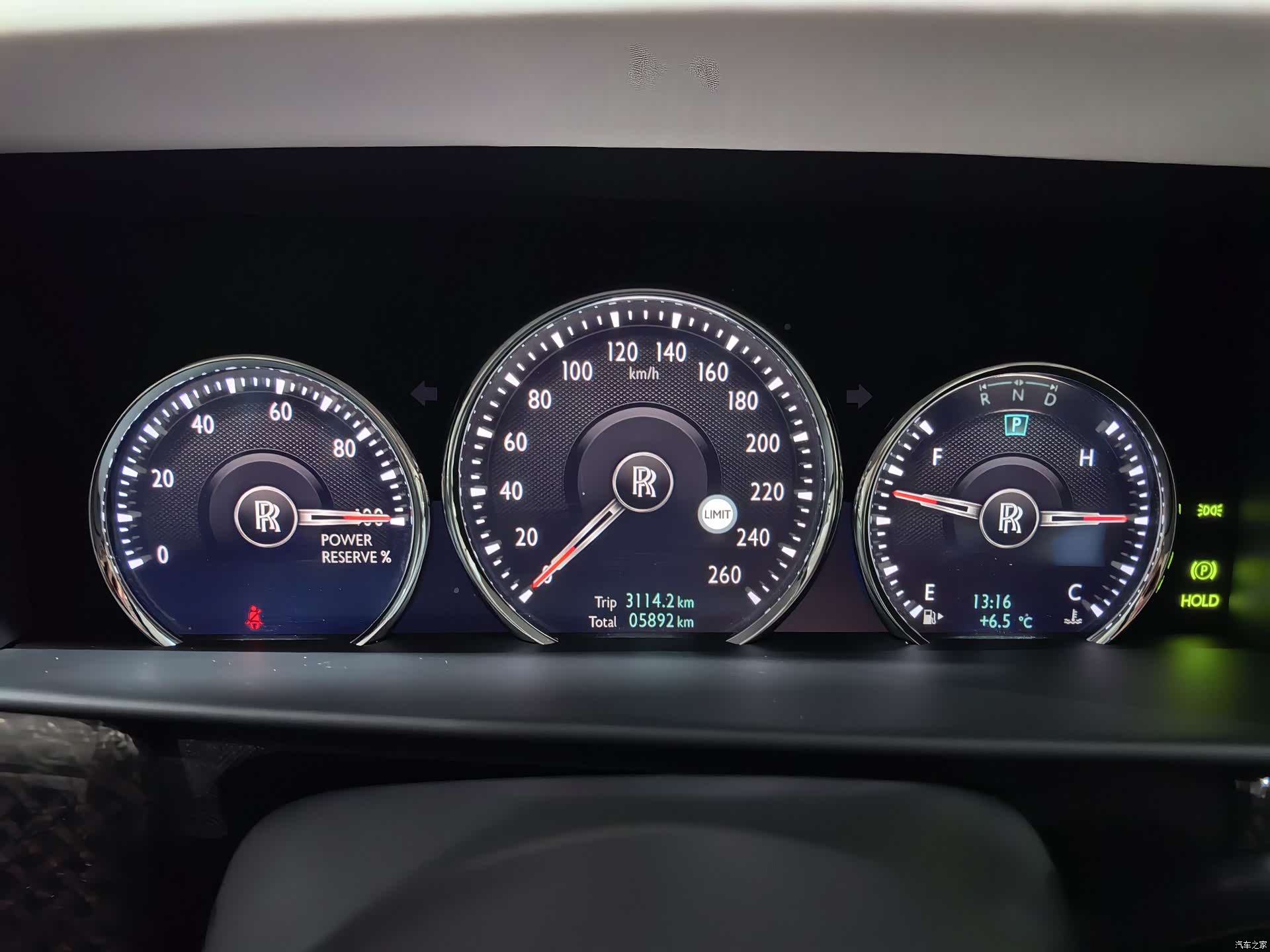 Rolls-Royce Cullinan, 2022 31