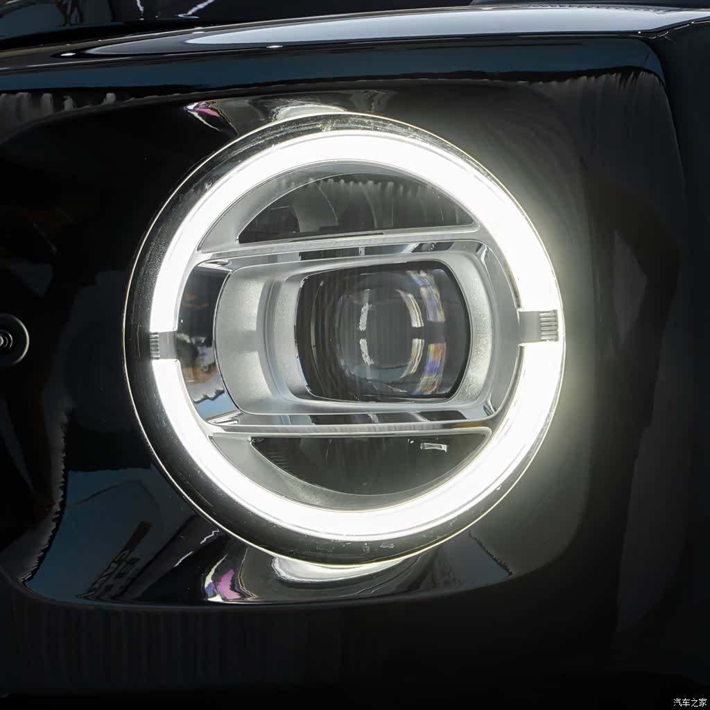 Mercedes-Benz G-Class, 2022 18