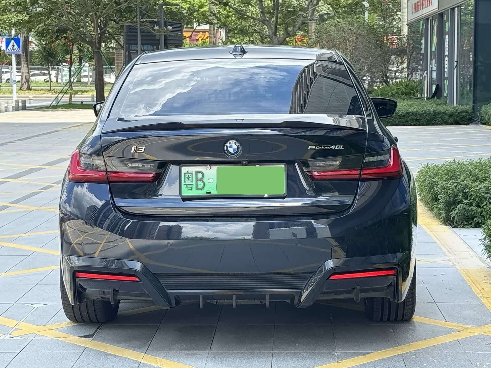 BMW i3, 2023 8