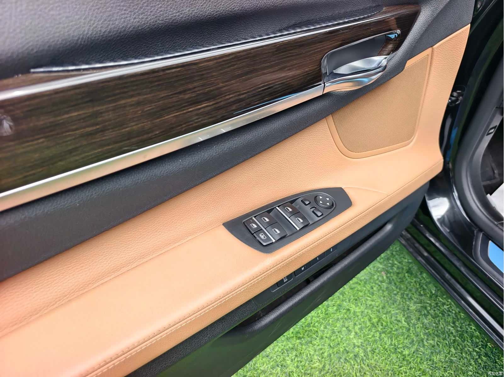 BMW 7 Series, 2013 8