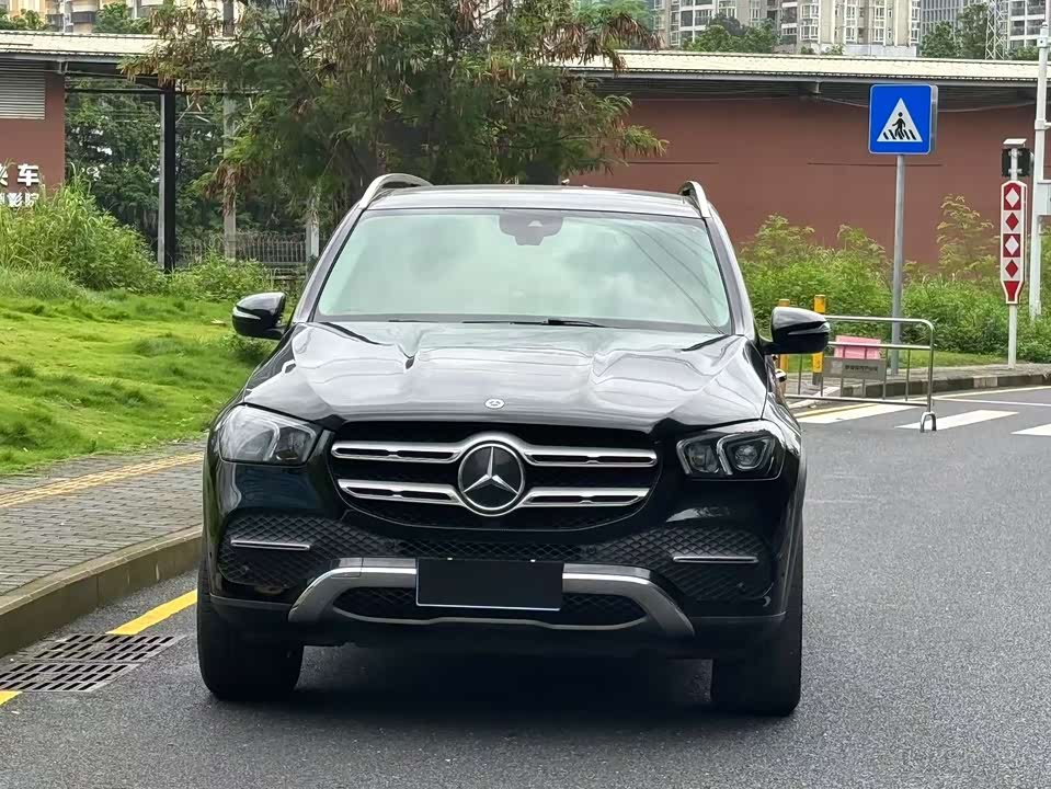 Mercedes-Benz GLE Mercedes-Benz GLE