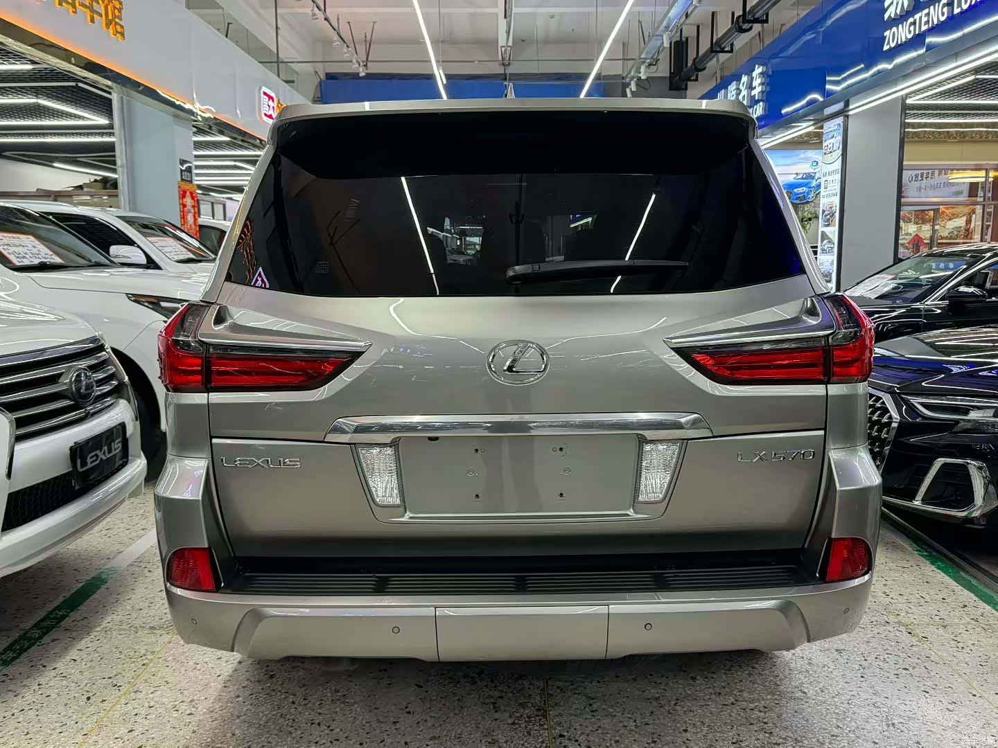 Lexus LX, 2016 9