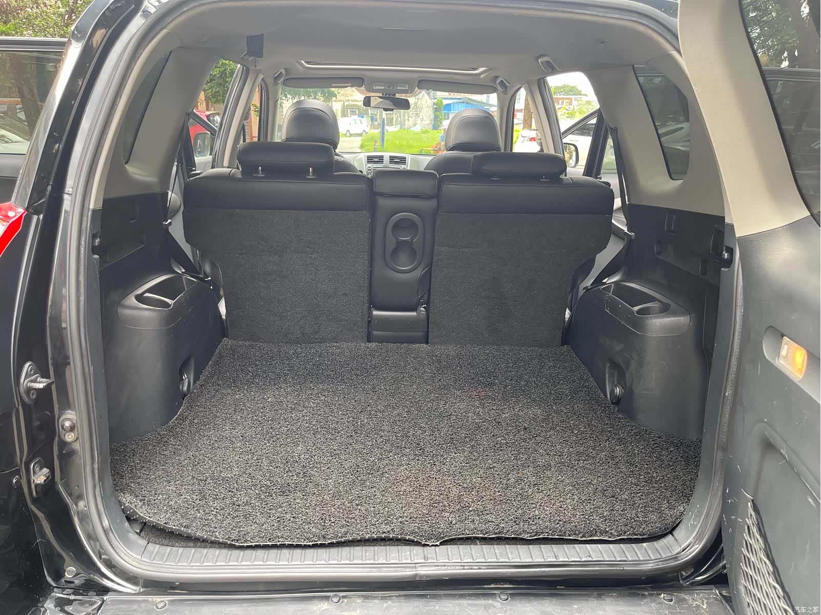 Toyota RAV4, 2013 21