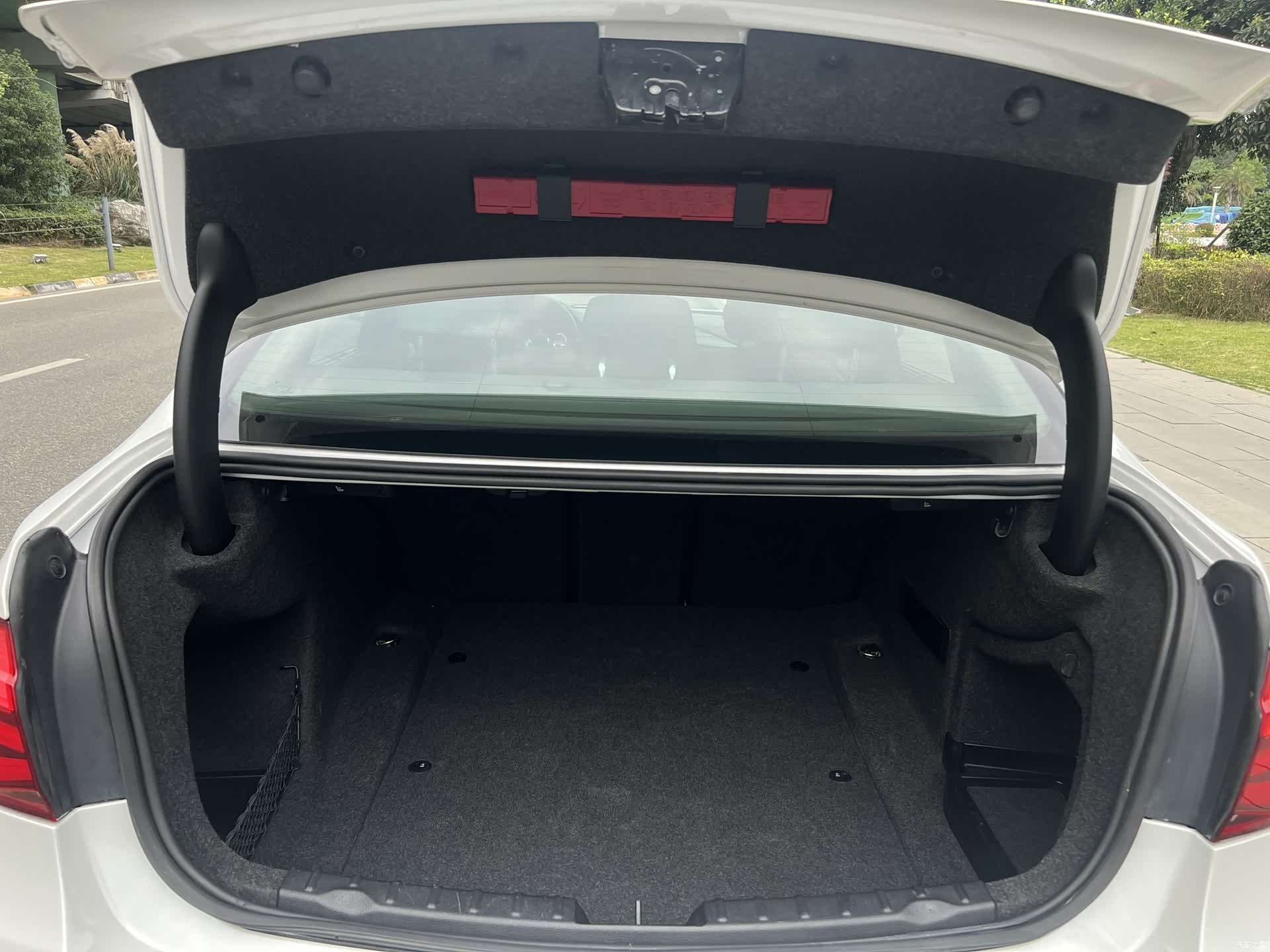 BMW 3 Series, 2016 11