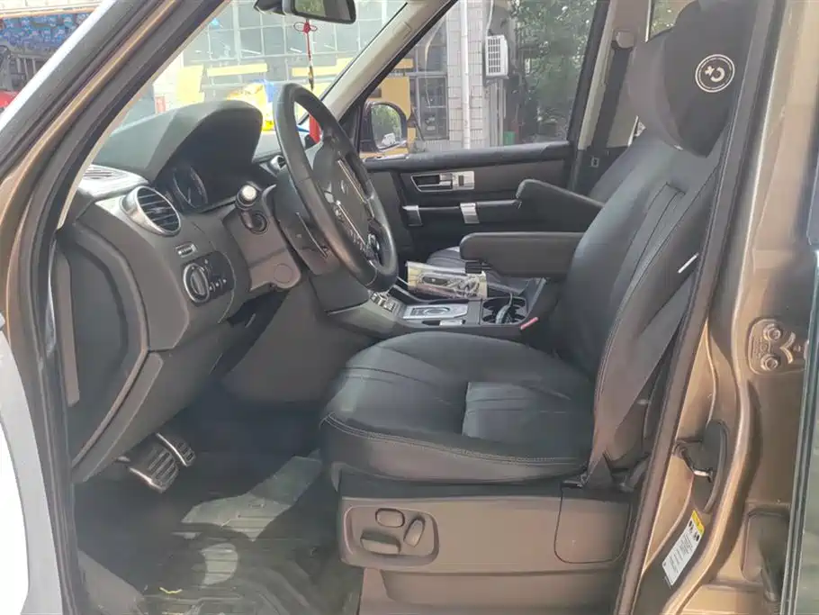Land Rover discover
