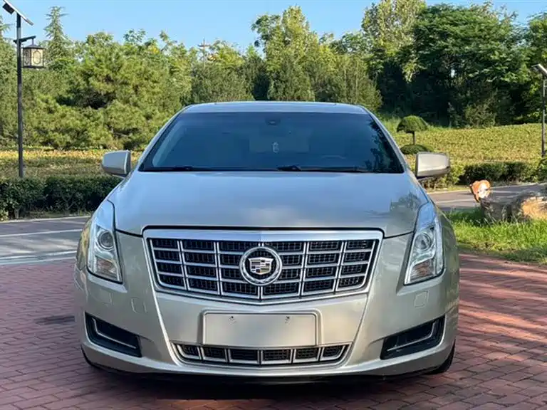 Cadillac XTS