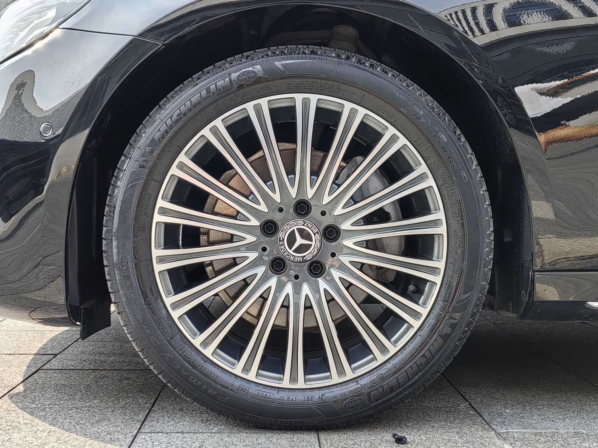 Mercedes-Benz E-Class, 2018 17