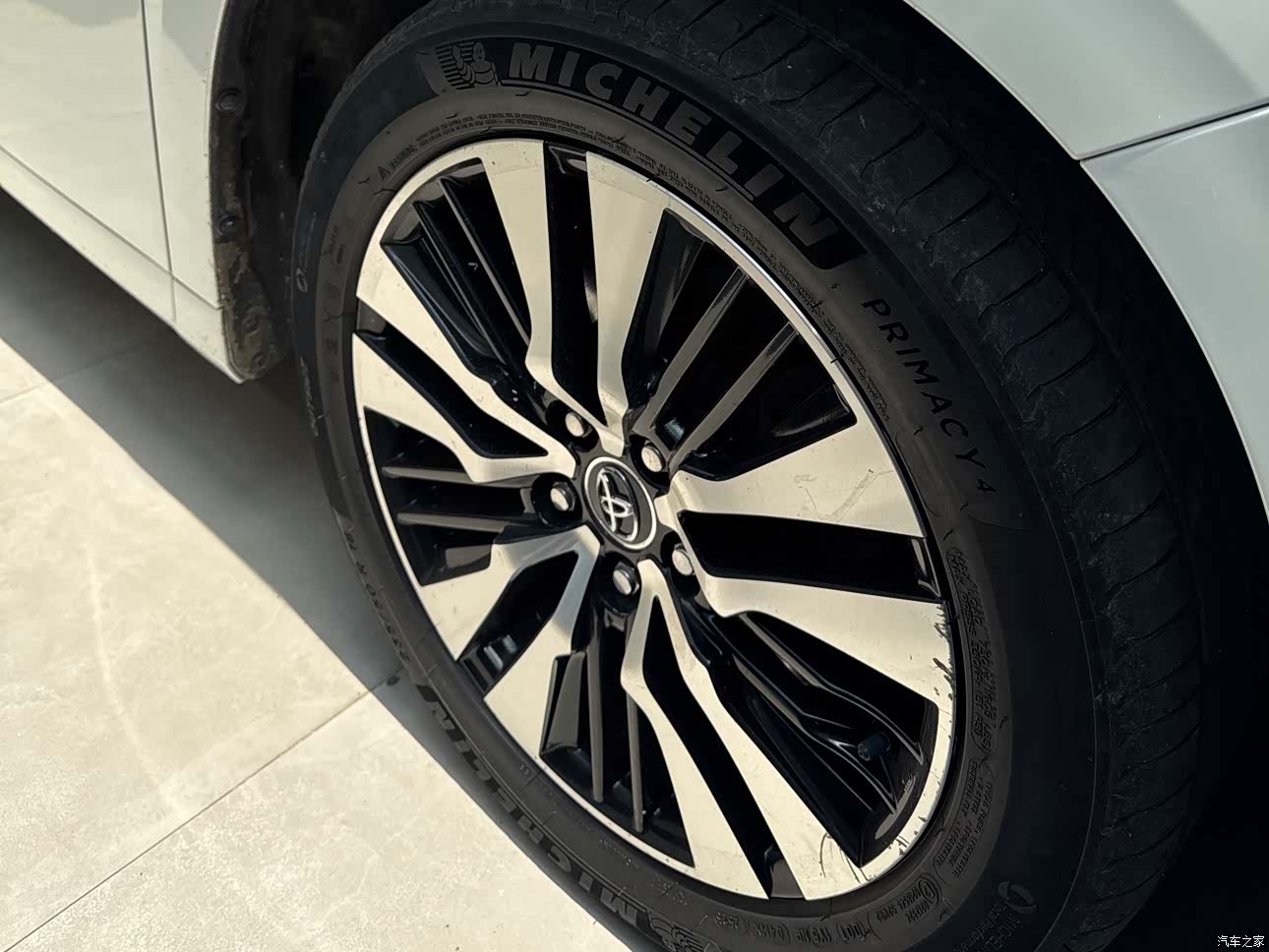Toyota Alphard, 2018 12
