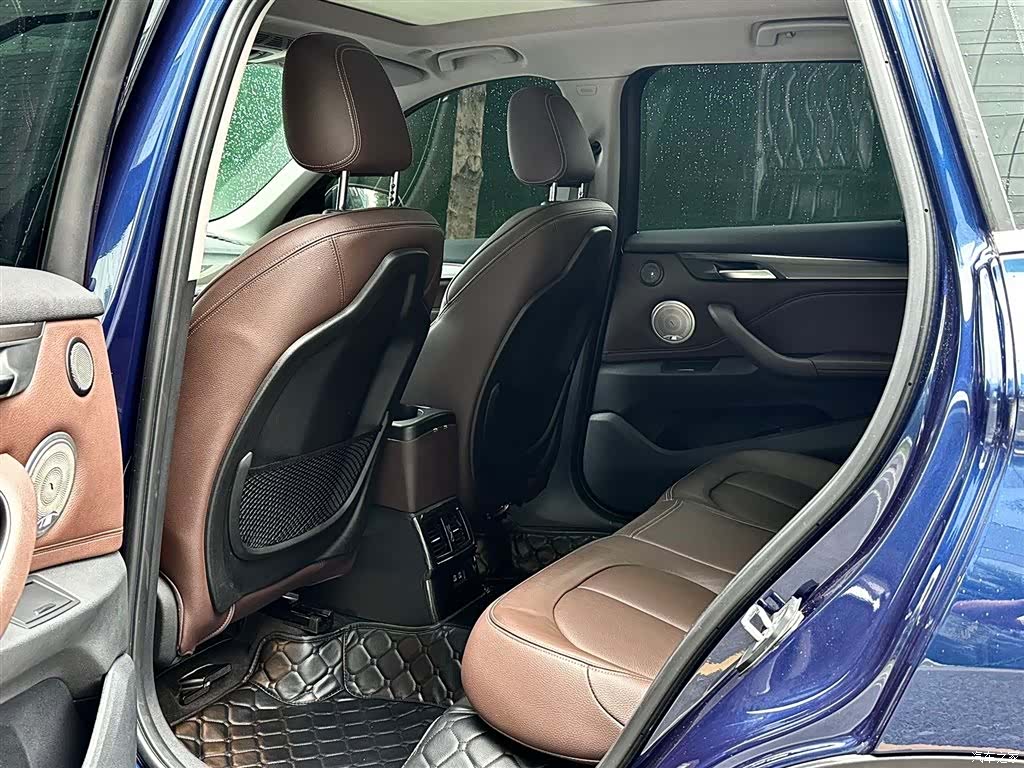 BMW X1, 2019 9