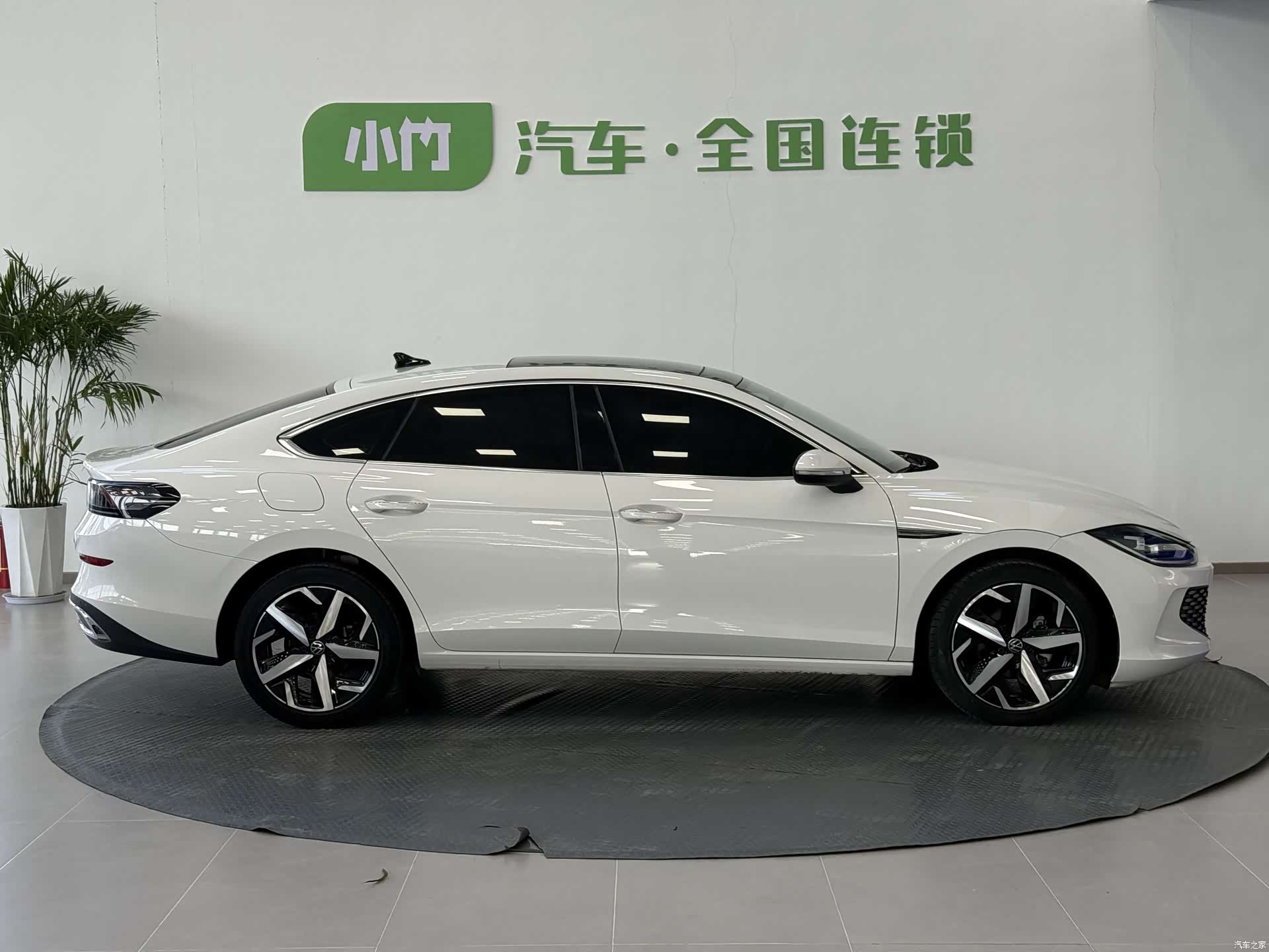 Volkswagen Lamando, 2022 6