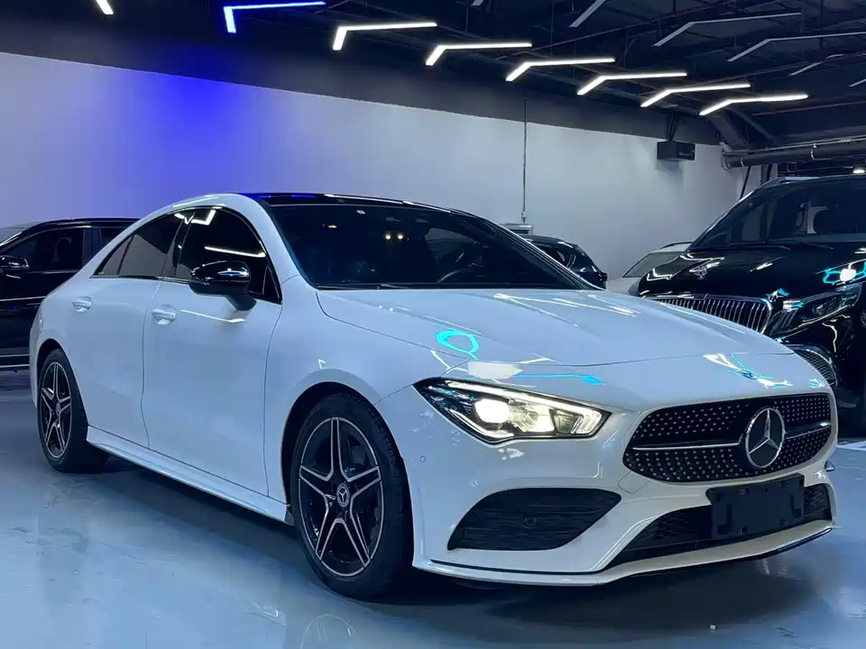Mercedes-Benz CLA