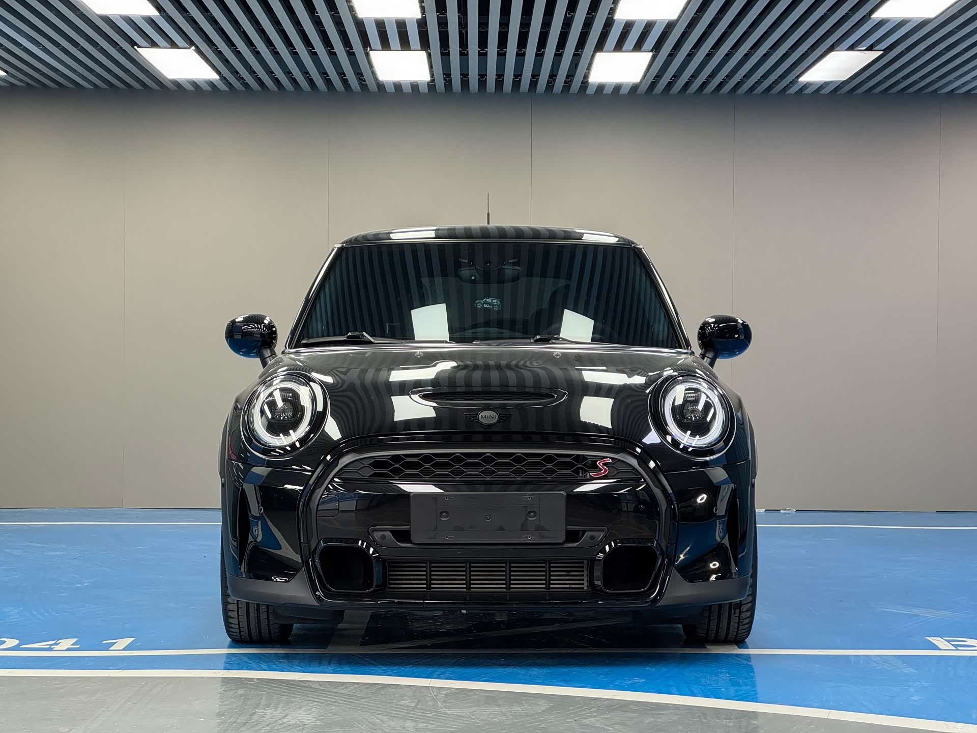 Mini Cooper, 2024 3