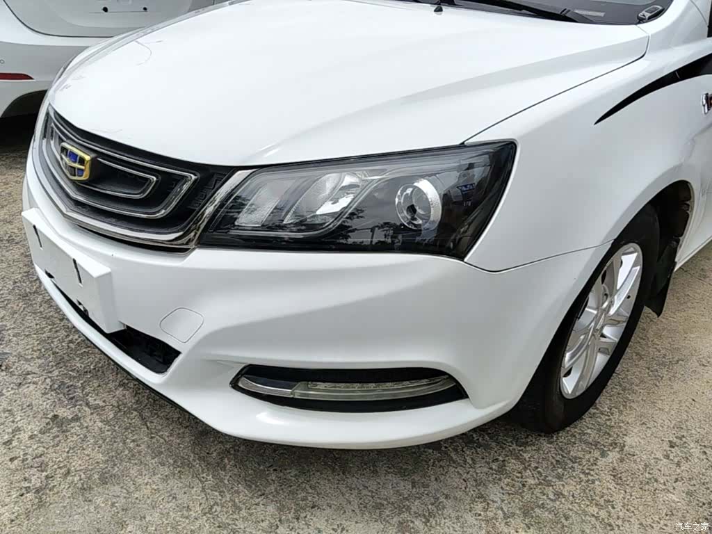 Geely Emgrand, 2017 24