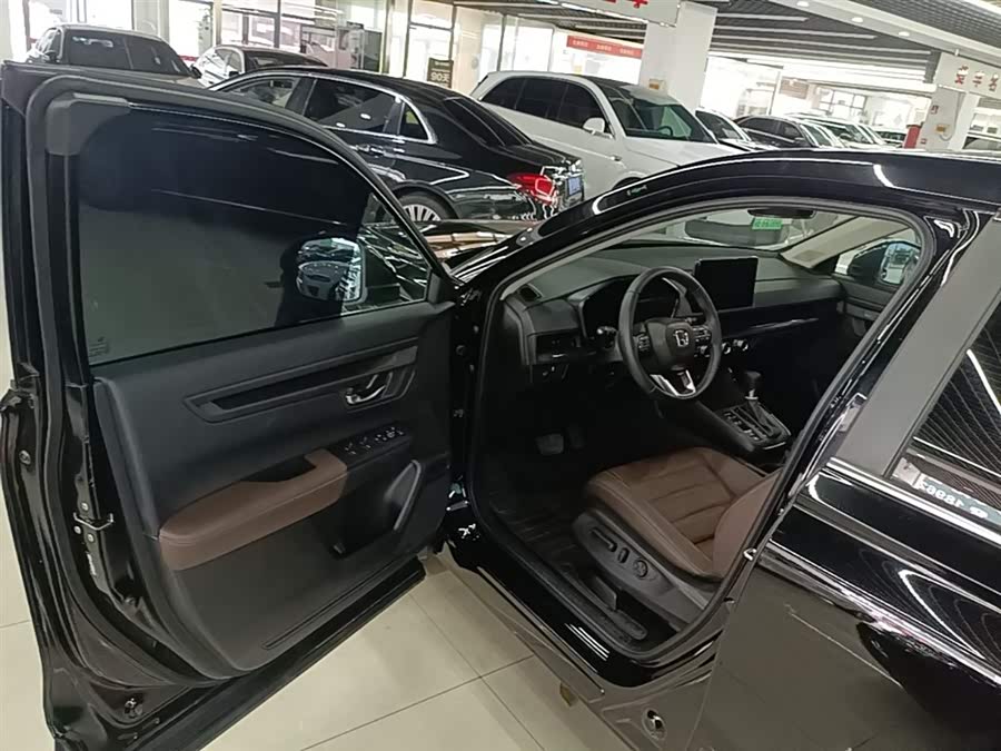 Honda CR-V 2025, фото 16