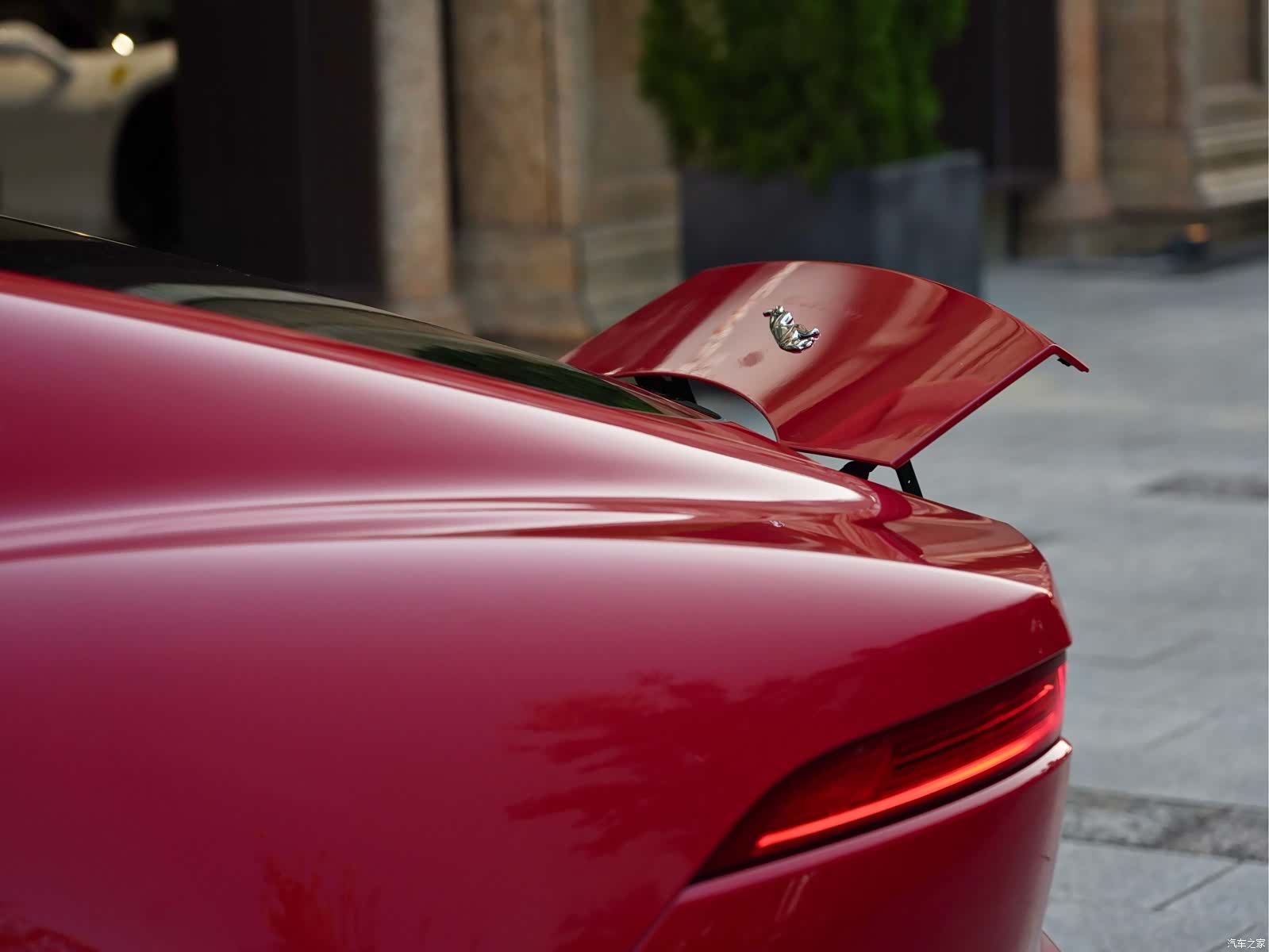 Jaguar F-TYPE, 2015 8