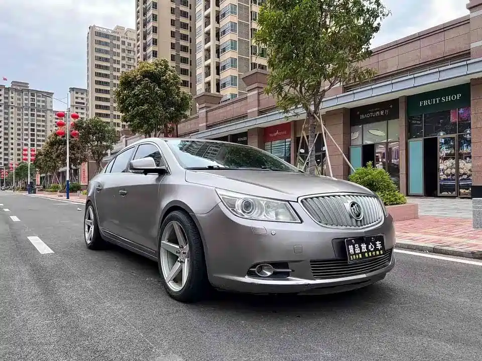 Buick Lacrosse