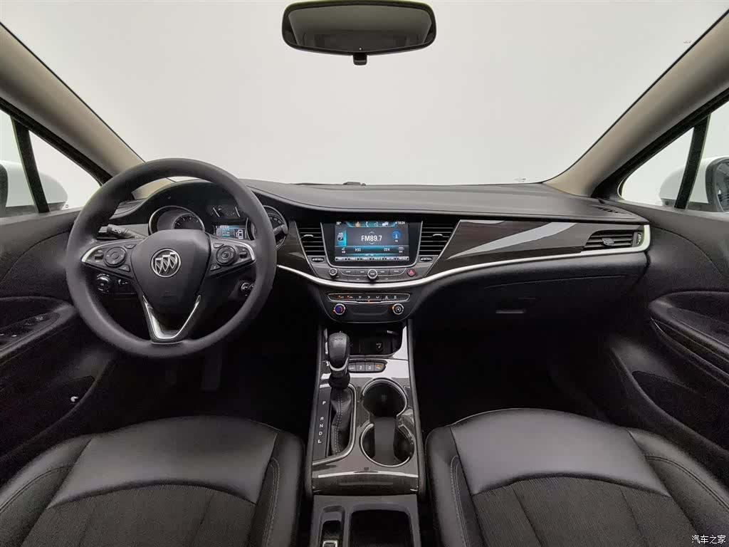 Buick Verano, 2018 все фото