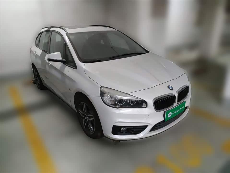 BMW 2 series station wagon