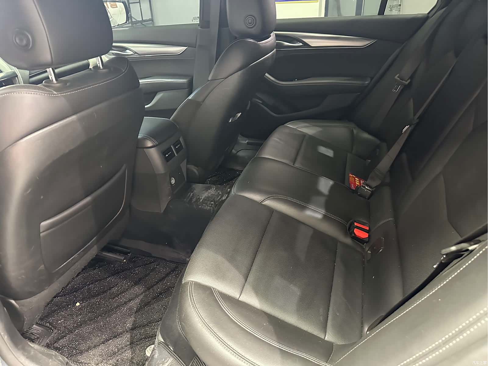 Cadillac CT5, 2021 все фото