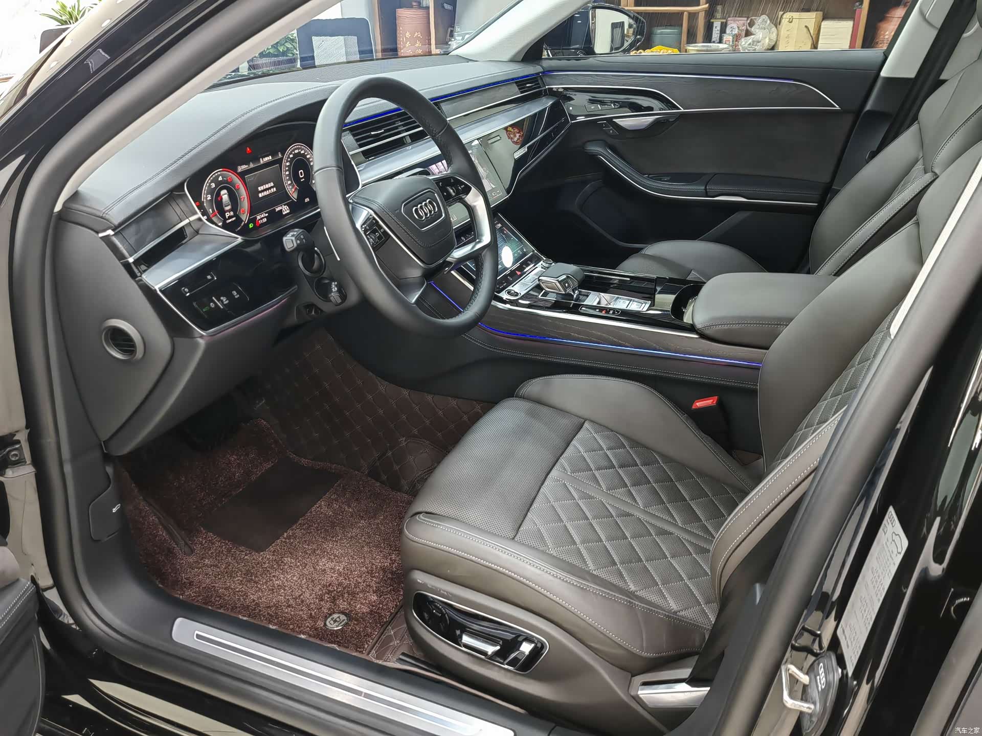 Audi A8L, 2025 7