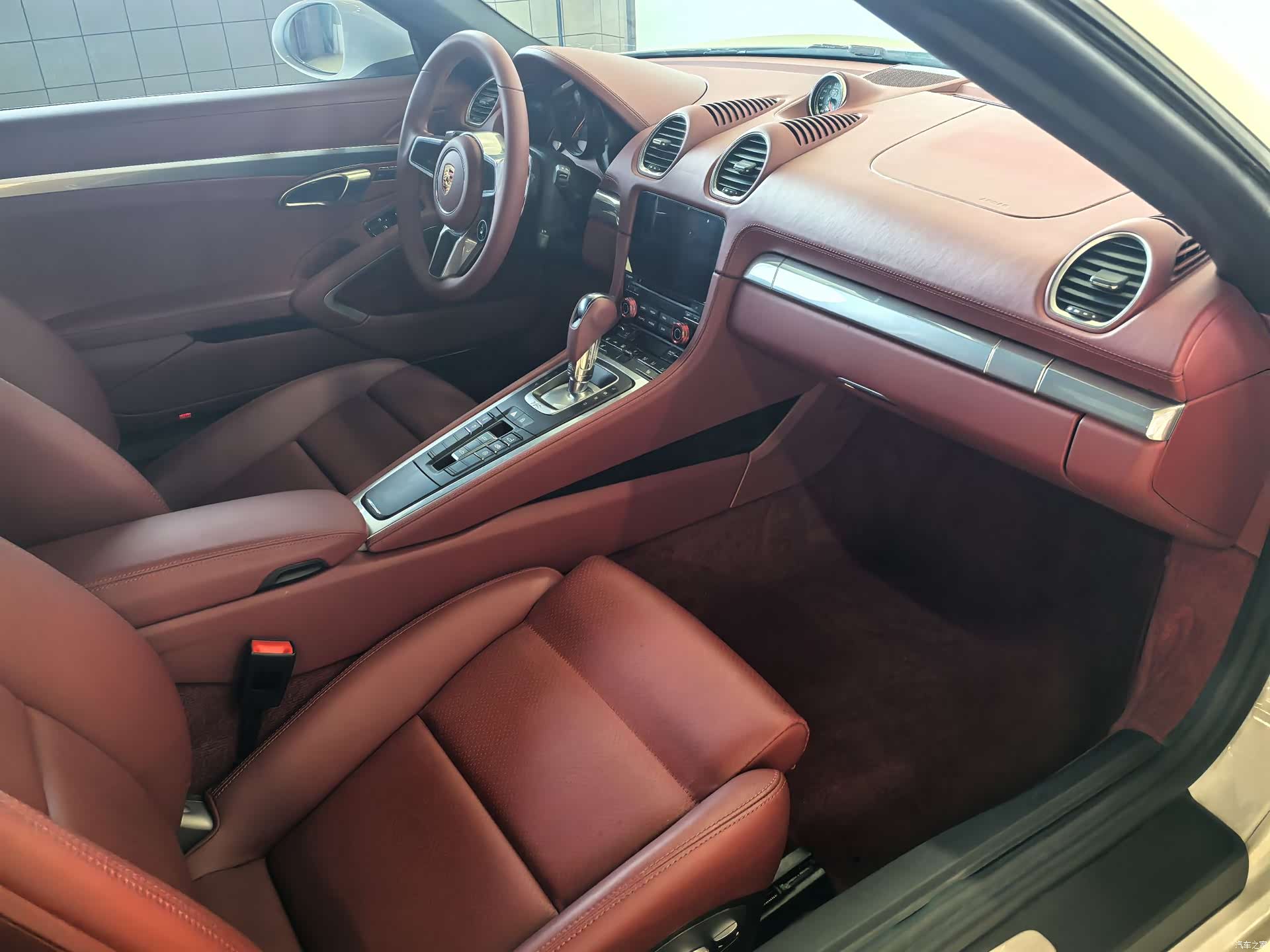 Porsche Boxster, 2024 9