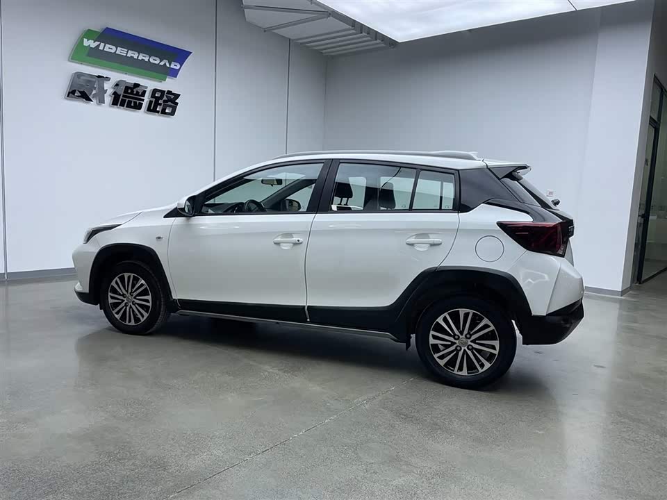 Toyota YARiS L Zhixuan