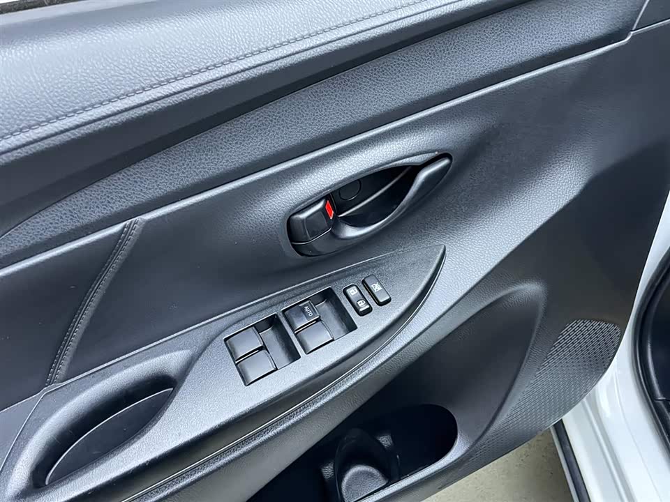 Toyota YARiS L Zhixuan