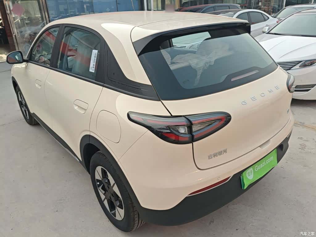 Geely Xingyuan, 2026 все фото