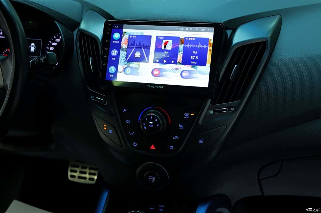 Hyundai Veloster, 2015 19