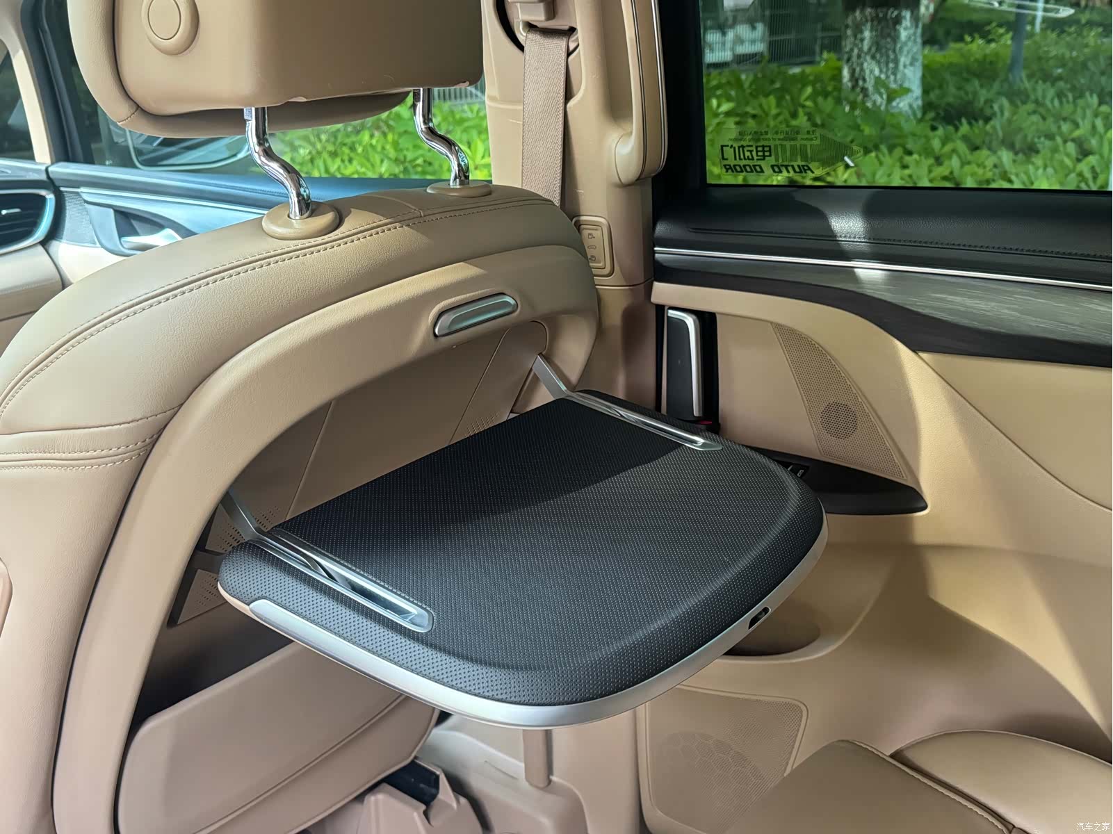 Buick GL8, 2021 13