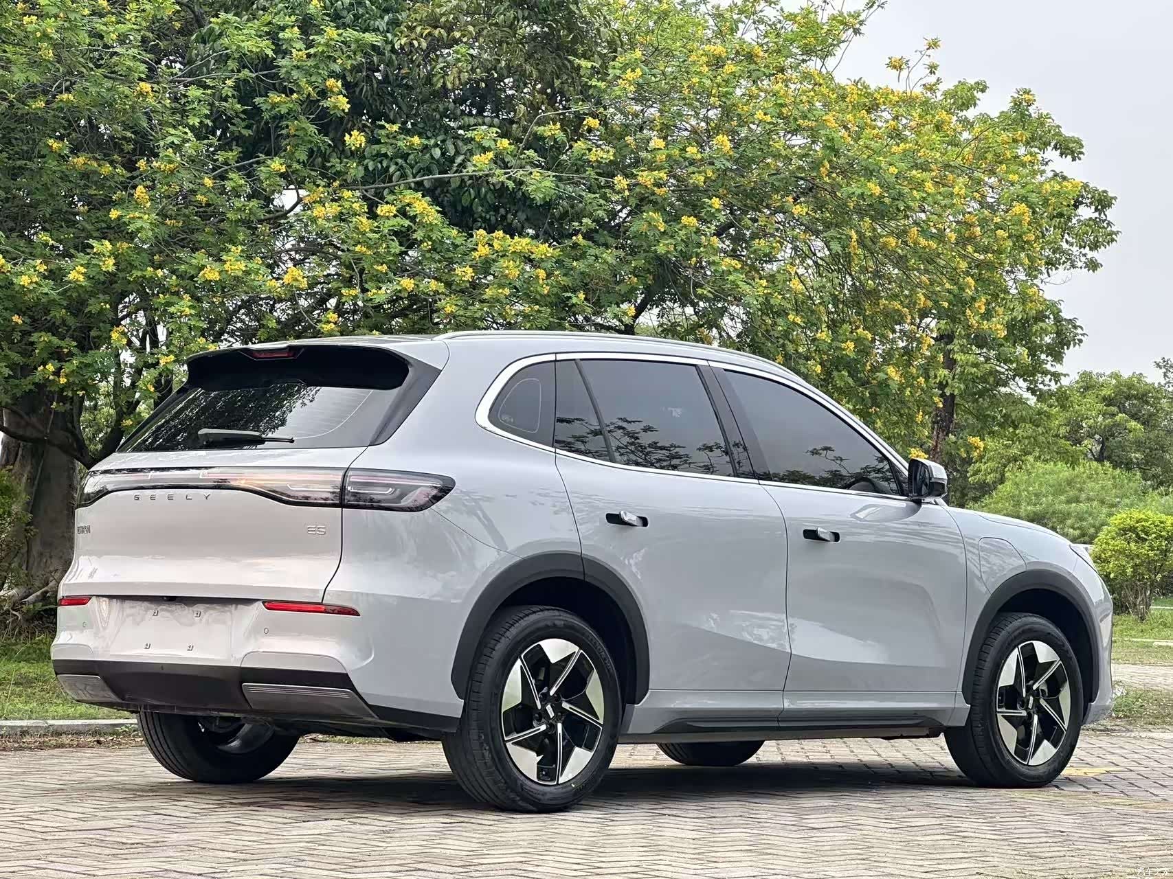 Geely Galaxy E5, 2026 4